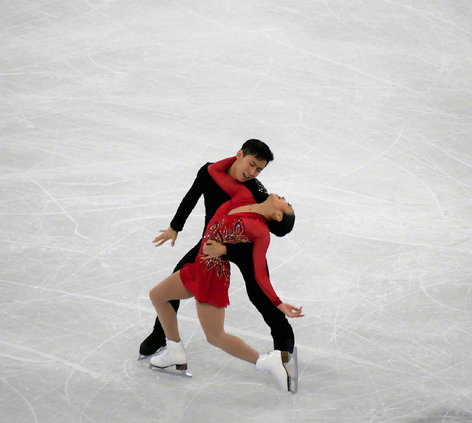 隋文静/韩聪在平昌冬奥会花样滑冰双人滑夺银