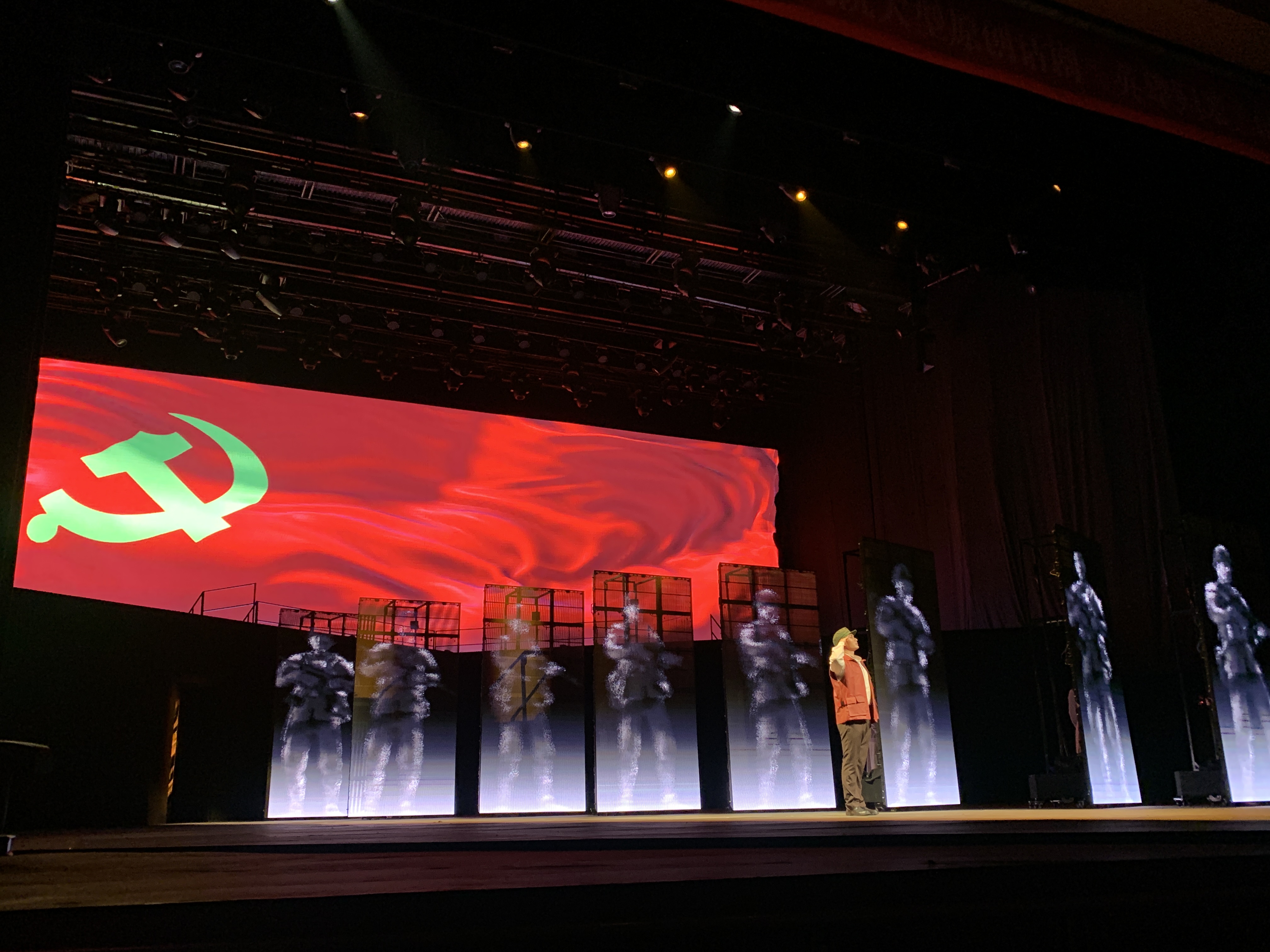建党100周年舞台剧,建党100周年主题舞台剧 向建党百年献礼--南通原创话剧《英雄归来》成功试演