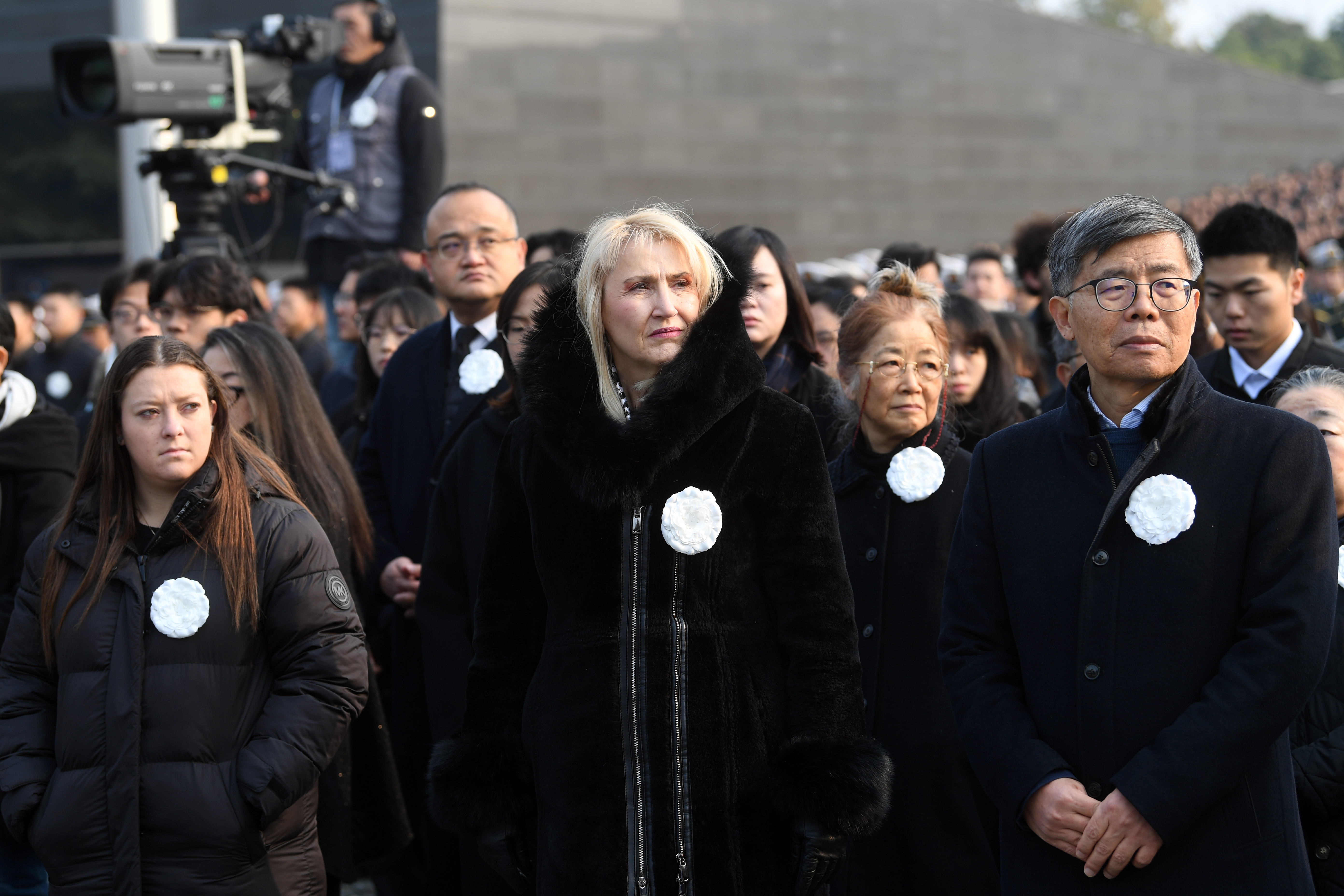 12月13日上午十时,南京大屠杀死难者国家公祭仪式在侵华日军南京大屠杀遇难同胞纪念馆举行。
