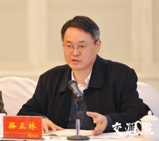 省新闻道德委员会委员,南师大新传院副院长骆正林