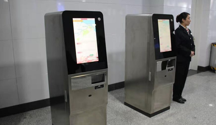 今天起 坐着动车逛港城 连云港城市动车正式运营 今天起 坐着动车逛港城 连云港城市动车正式运营