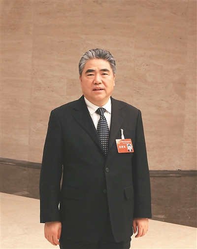 连云港代表团团长项雪龙
