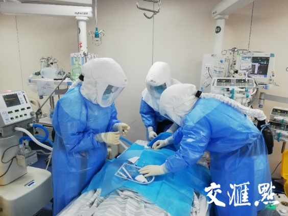 图片由江苏援黄医疗队提供