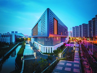 常熟市行政审批中心。资料图片