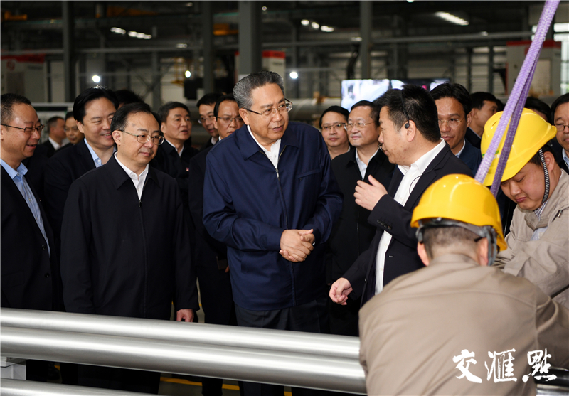 吴政隆陪同安徽省党政代表团考察安靠智能输电工程科技股份公司 吴政隆陪同安徽省党政代表团考察安靠智能输电工程科技股份公司