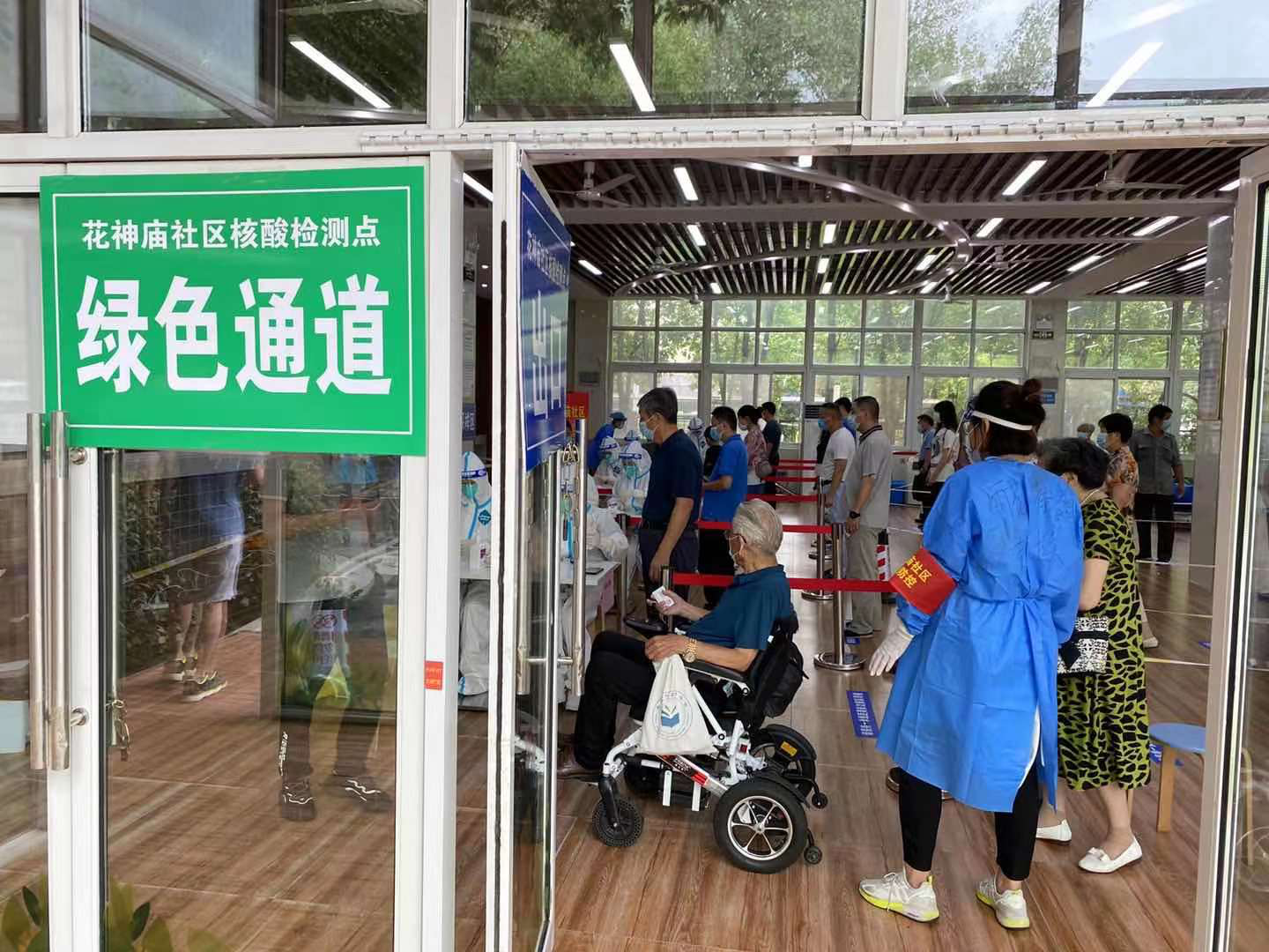 同心抗疫 成就美丽风景