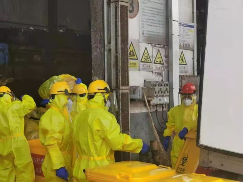 连云港运输企业助力扬州危险品运输队处理医疗废物