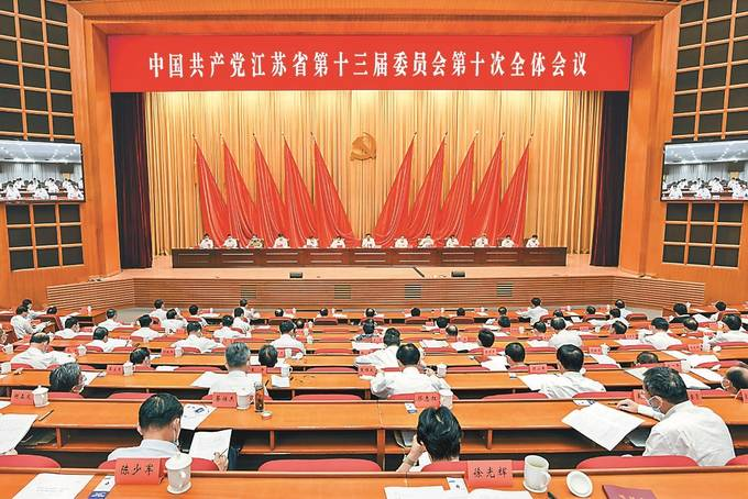 肖勇摄