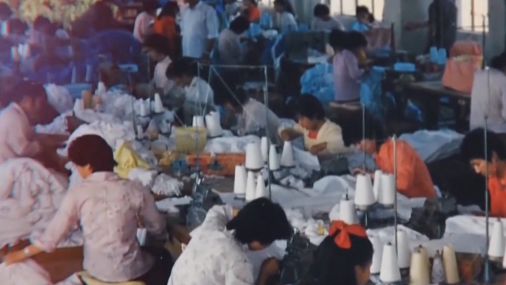 八十年代苏南的纺织女工工作忙