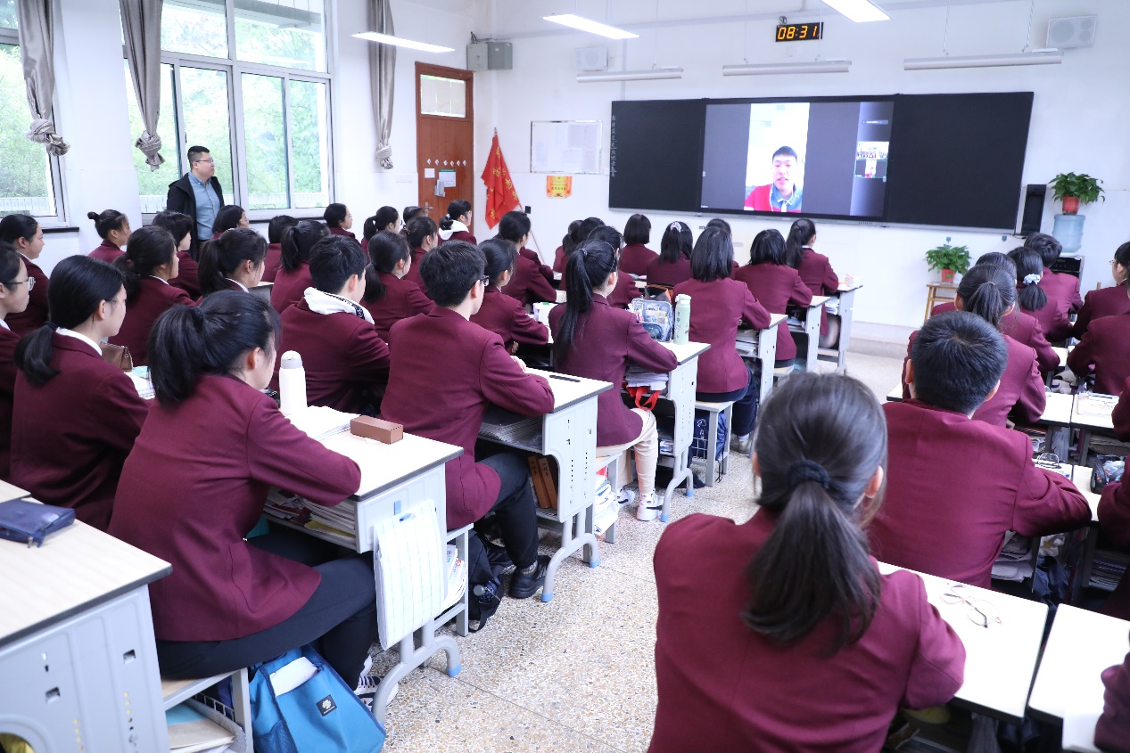 牢记嘱托勇担使命不负时代海安高级中学助力学子在青春赛道上跑出最好