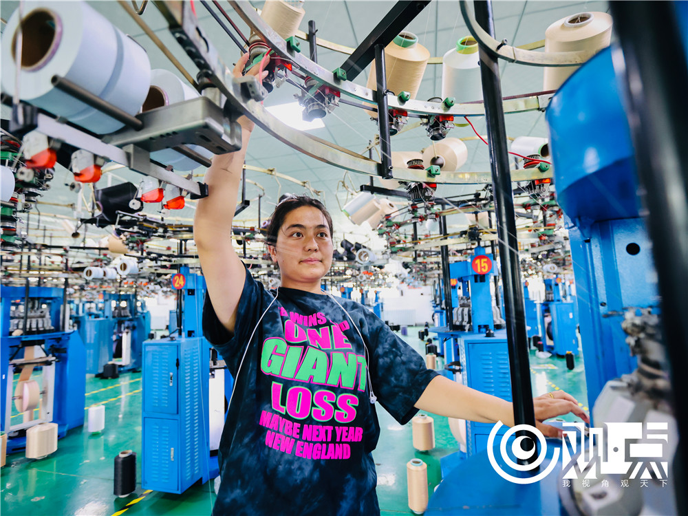 克州江苏产业园新疆优嘉旺针纺织品有限公司，可带动就业400余人，产品销往浙江、东北等地。
