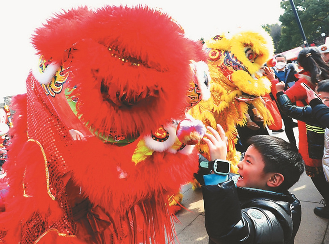 苏州古胥门“欢乐迎元宵”。杭兴微 摄