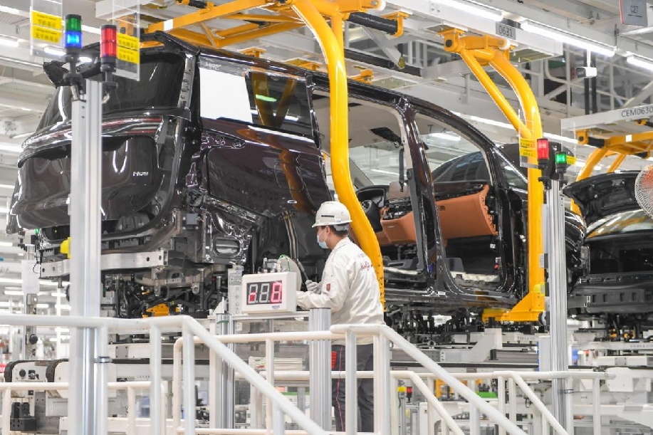 ���й�һ��װ�䳵��