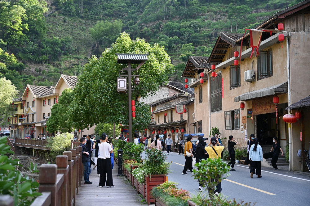  �ο����µ���ι�������2022��6��22���㣩��2021�꣬�µ���ʵ�������ۺ�����Լ5000��Ԫ���»������������