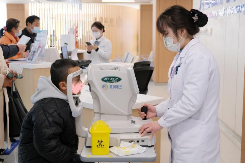 视功能训练对近视防控有什么作用合肥普瑞眼科专家一文帮你快速了解