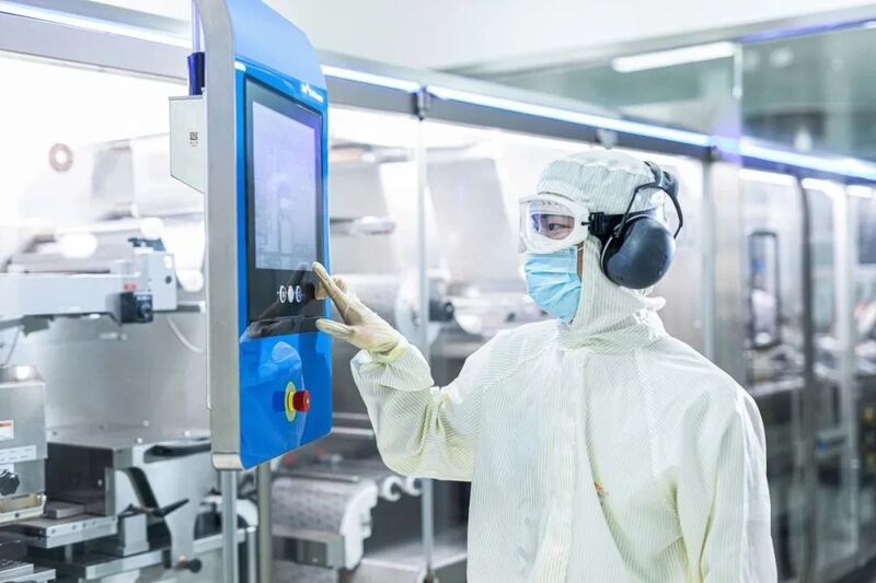 南京正大天晴坚持“智能化改造 数字化转型”的探索与实践,推动生产管控一体化建设。企业供图