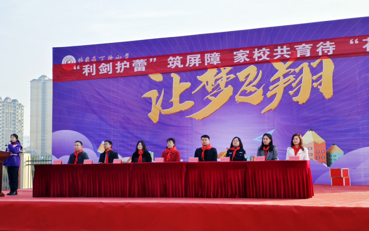 临澧县丁玲小学党支部书记,校长万绍年表示,下一步,学校将继续加大