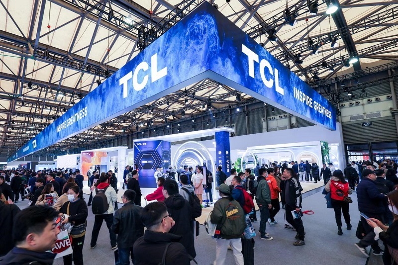 TCL实业携多款创新技术和新品亮相AWE 2024,以敢为精神勇闯技术无人区