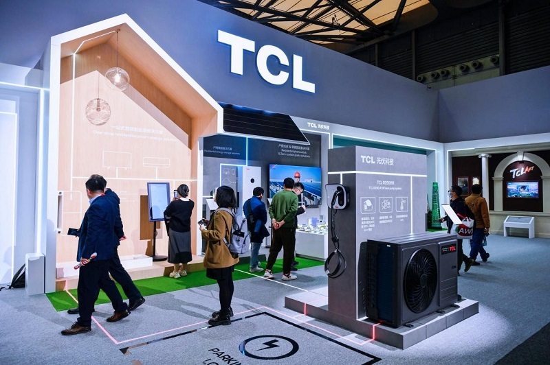 TCL实业携多款创新技术和新品亮相AWE 2024,以敢为精神勇闯技术无人区
