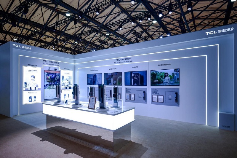 TCL实业携多款创新技术和新品亮相AWE 2024,以敢为精神勇闯技术无人区