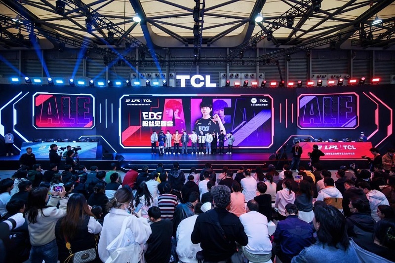 TCL实业携多款创新技术和新品亮相AWE 2024,以敢为精神勇闯技术无人区