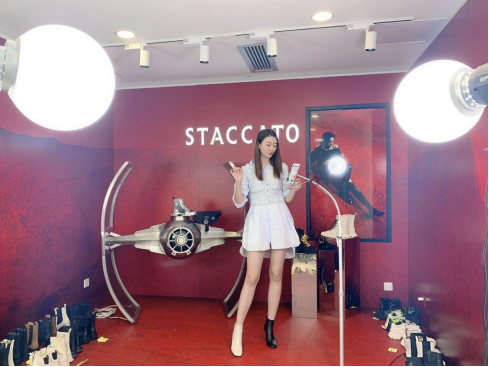 连续十余年稳居全国鞋履市场份额第一百丽时尚递表港交所