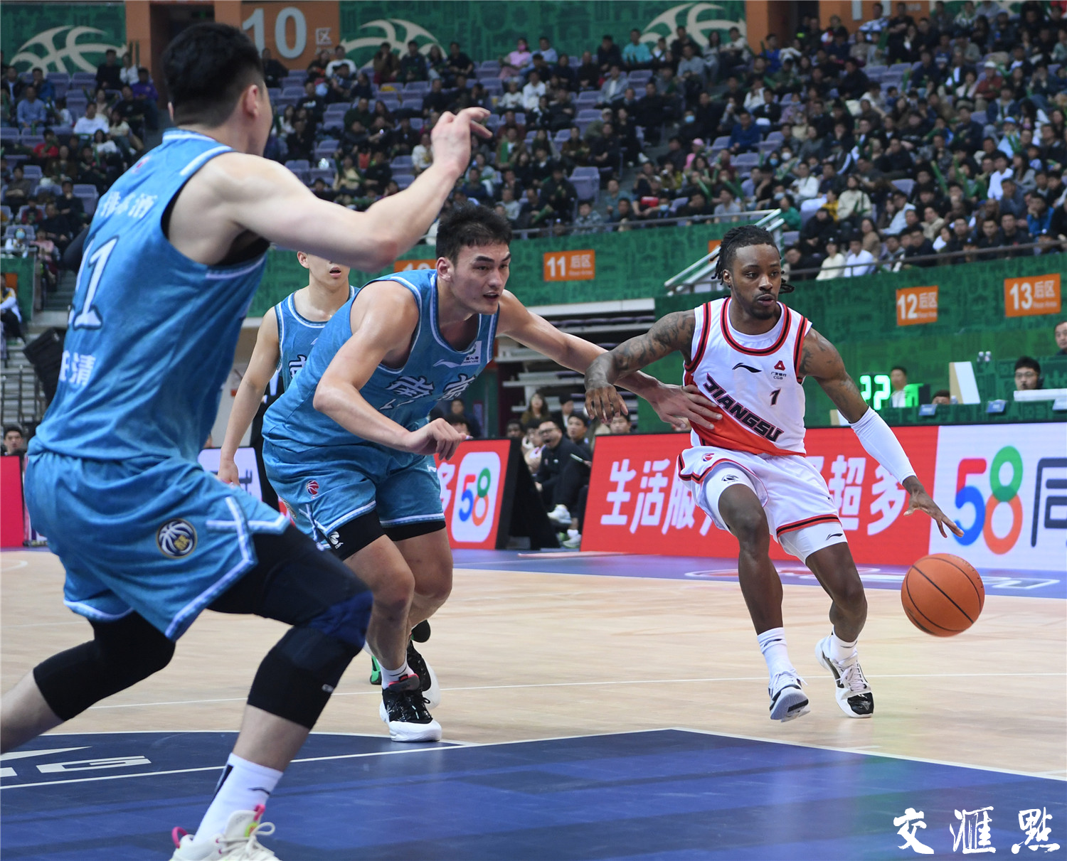 2024年3月24日,2023-2024中国男子篮球职业联赛常规赛第47轮,南京头排