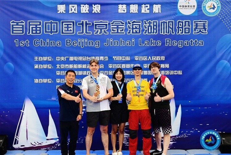 加拿大友人格雷格:我愿意继续留在中国