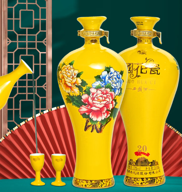 凤香型白酒哪款送人好国花瓷西凤酒颜值品质俱佳令人倾心