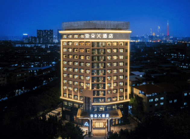 在亚朵看来,优质的酒店绝对不是简单的一座建筑物而已,而应该富含多