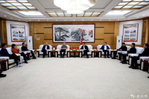 三原县与大湾区大学筹机器人专家签约