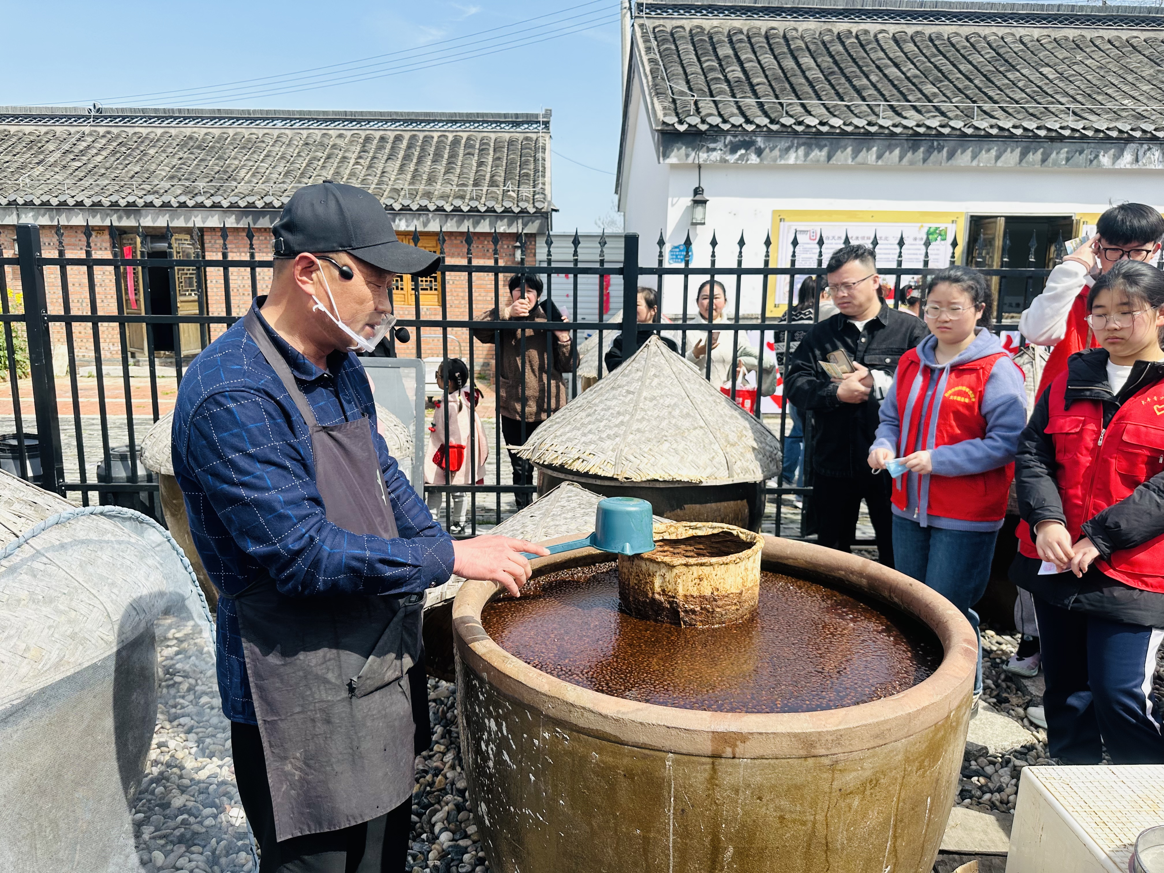大丰区红十字会弘扬红十字精神推进青少年素质教育