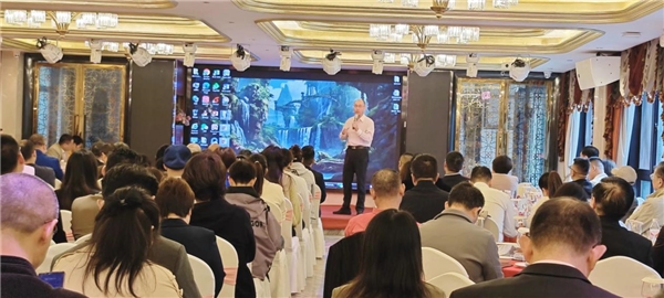 长三角企业家共聚《五四青年节,情智能量》联谊会,共