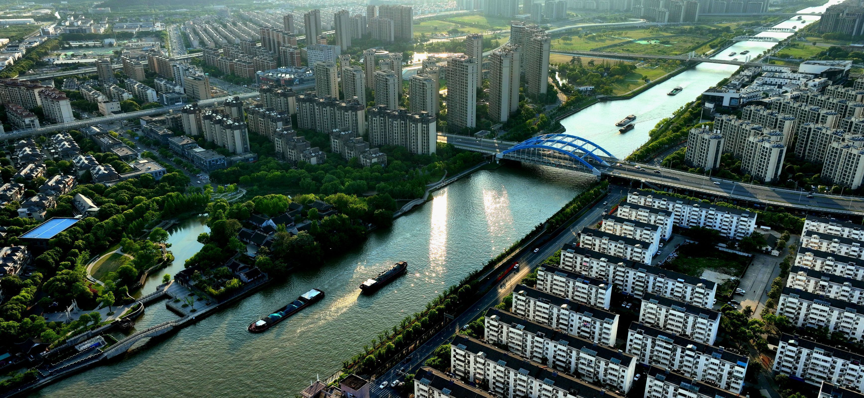 河载千年梦，船行浒关春。拍摄者：陆建明