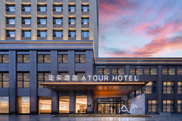 亚朵集团2024年二季度财报:营收净利润双增长,新开店数创单季新高