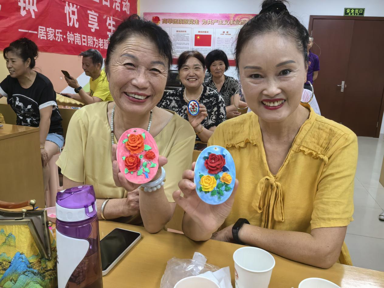 人民币玫瑰花图片简单图片