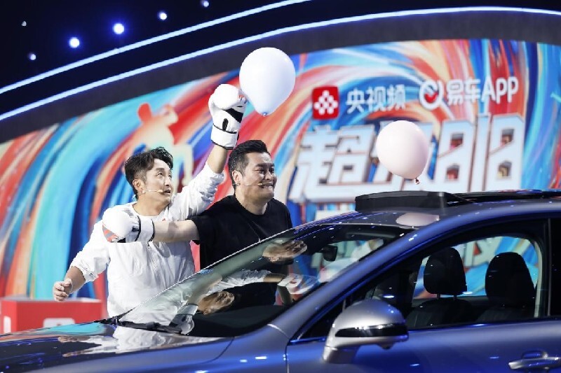 《超级818冠军之夜》体育与科技完美融合,央视频创新能量凸显! 《超级818冠军之夜》体育与科技完美融合,央视频创新能量凸显!