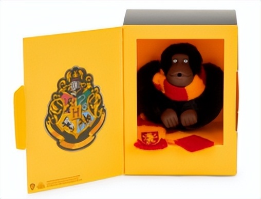 Kipling x Harry Potter 哈利·波特联名系列惊喜上市 「魔法宝包」打包
