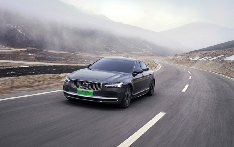 沃尔沃s90:法律精英的信赖之选,安全与正义并驾齐驱