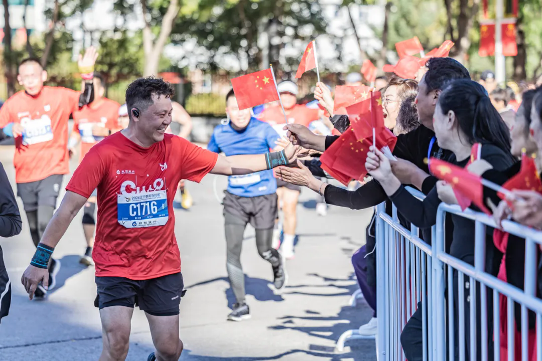 相约宝藏之城，探索神秘朝阳，朝阳银行2024辽宁朝阳马拉松圆满落幕！-南方体育网