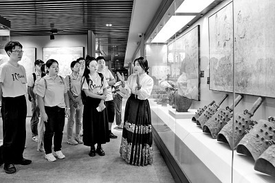 坚持和运用系统观念深刻理解立德树人根本任务 坚持和运用系统观念深刻理解立德树人根本任务