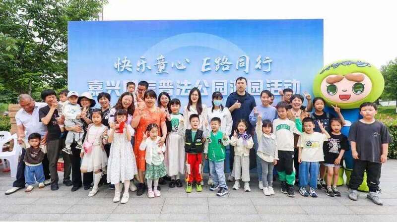 1864994872113389568.webp 图片