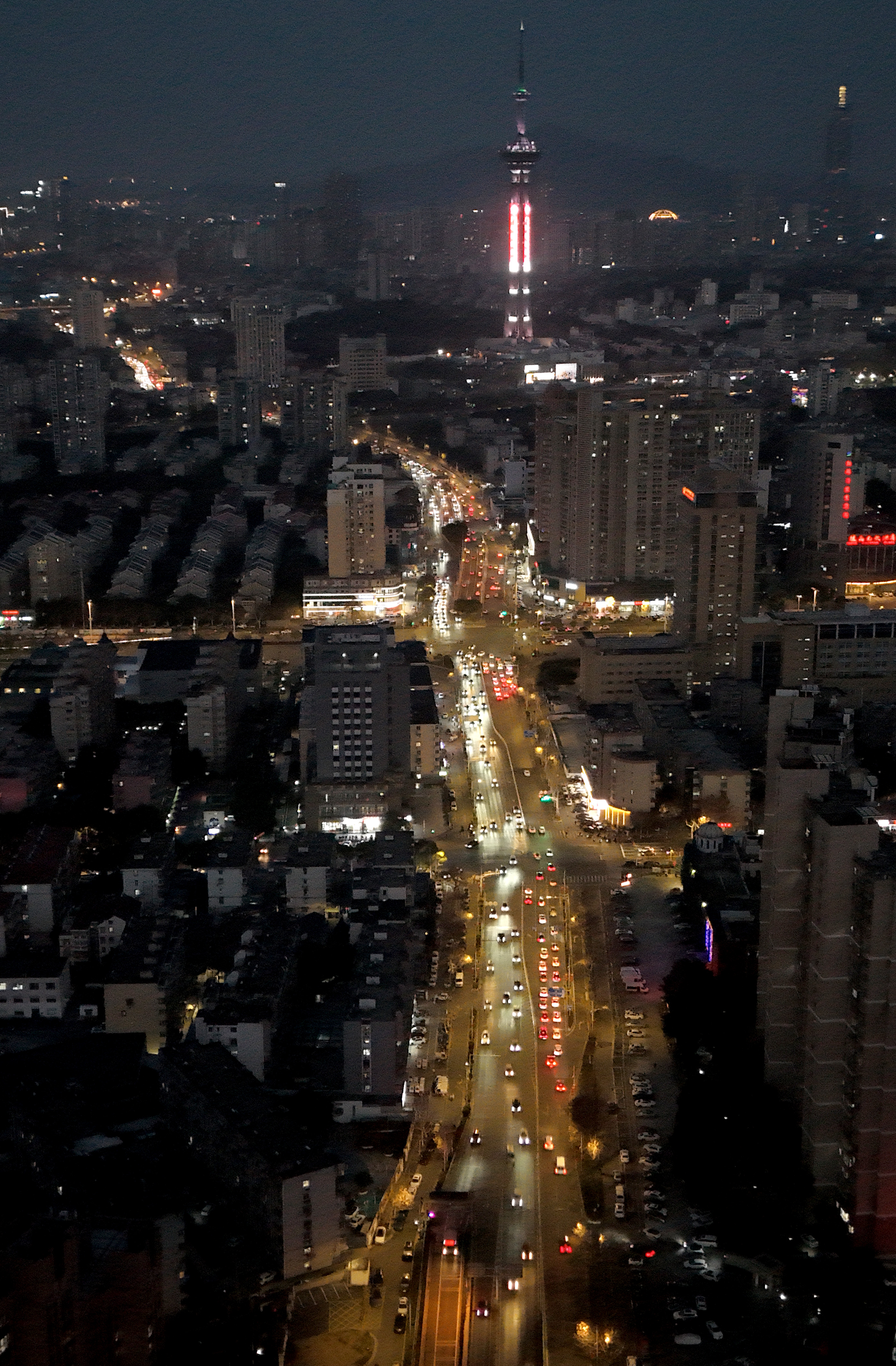 2025年2月16日，进入南京主城区的车流量大。新华日报·交汇点记者 吴俊摄