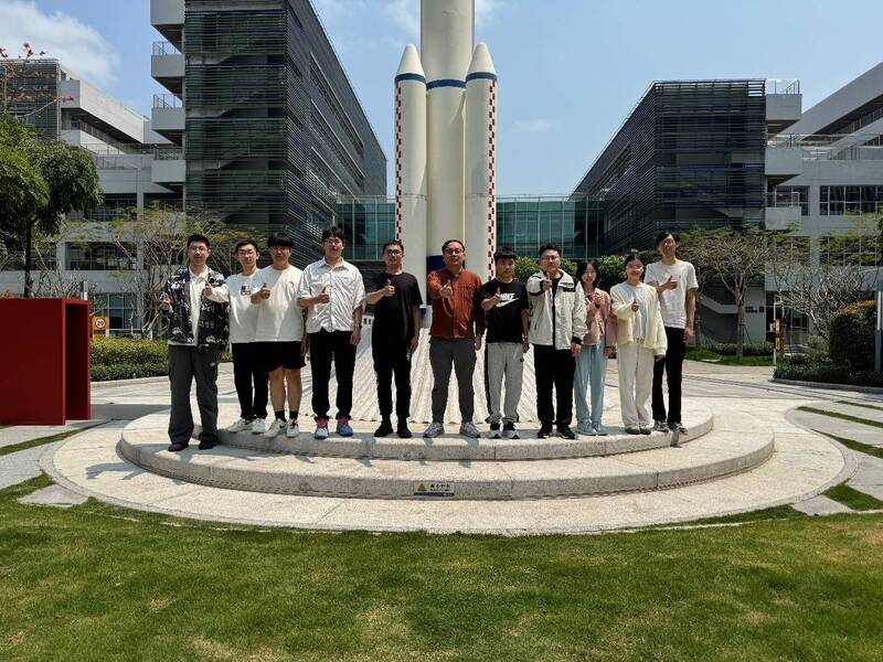 如图片无法显示,请刷新页面
