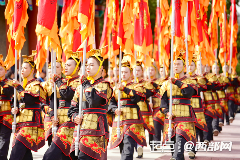 正在上传... 5728ee36238e076a4d47f042eb4caece.png