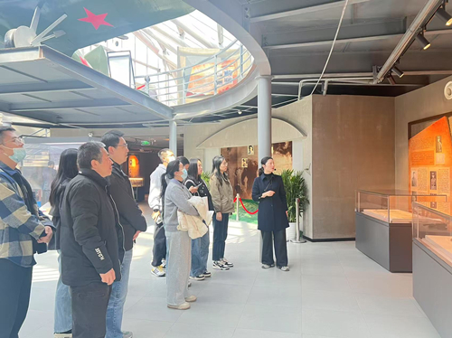 南京市体彩中心党支部开展清明节主题党日活动4_副本.jpg