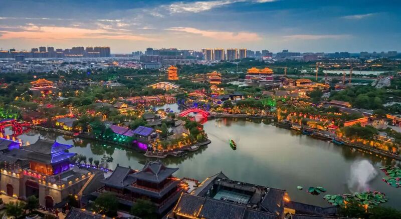 清明上河园大宋不夜城.jpg