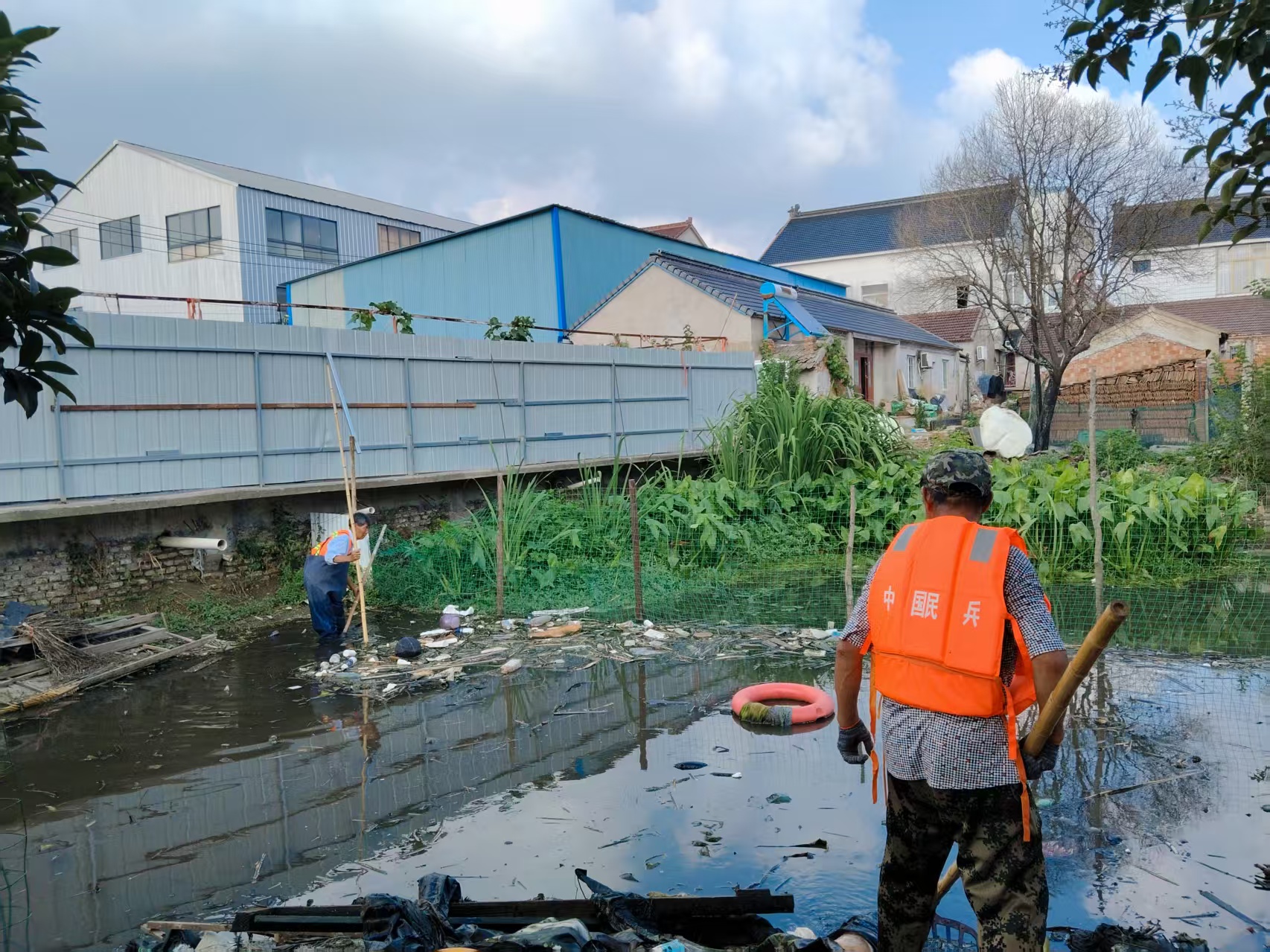 5b70947a80f9169c3a1876013dd1fe9