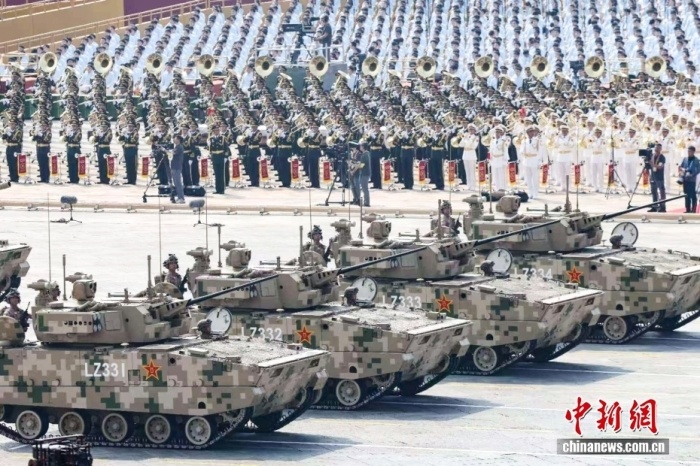 9月3日,纪念中国人民抗日战争暨世界反法西斯战争胜利80周年大会在北京天安门广场隆重举行。<a target='_blank' href='/'>中新社</a>记者 盛佳鹏 摄 9月3日,纪念中国人民抗日战争暨世界反法西斯战争胜利80周年大会在北京天安门广场隆重举行。<a target='_blank' href='/'>中新社</a>记者 盛佳鹏 摄