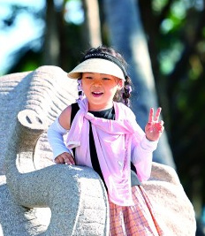 赏秋色 品文化 逛小城 “加长版”假期再掀文旅热潮 赏秋色 品文化 逛小城 “加长版”假期再掀文旅热潮